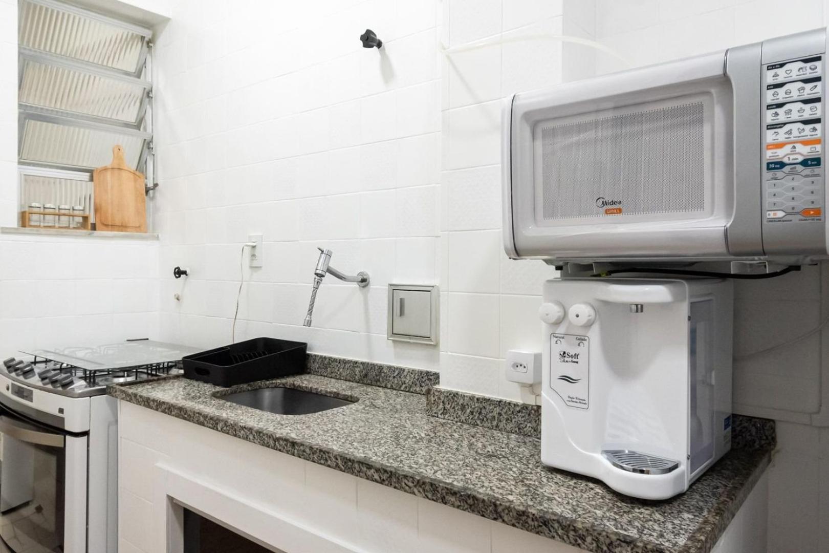 Omar do Rio - BT 207 Moderno 2 Quartos com Garagem, Internet 240mbps, Smart TV com WorkStation, 05 minutos andando da Praia de Ipanema e do Metrô Rio de Janeiro Exterior foto