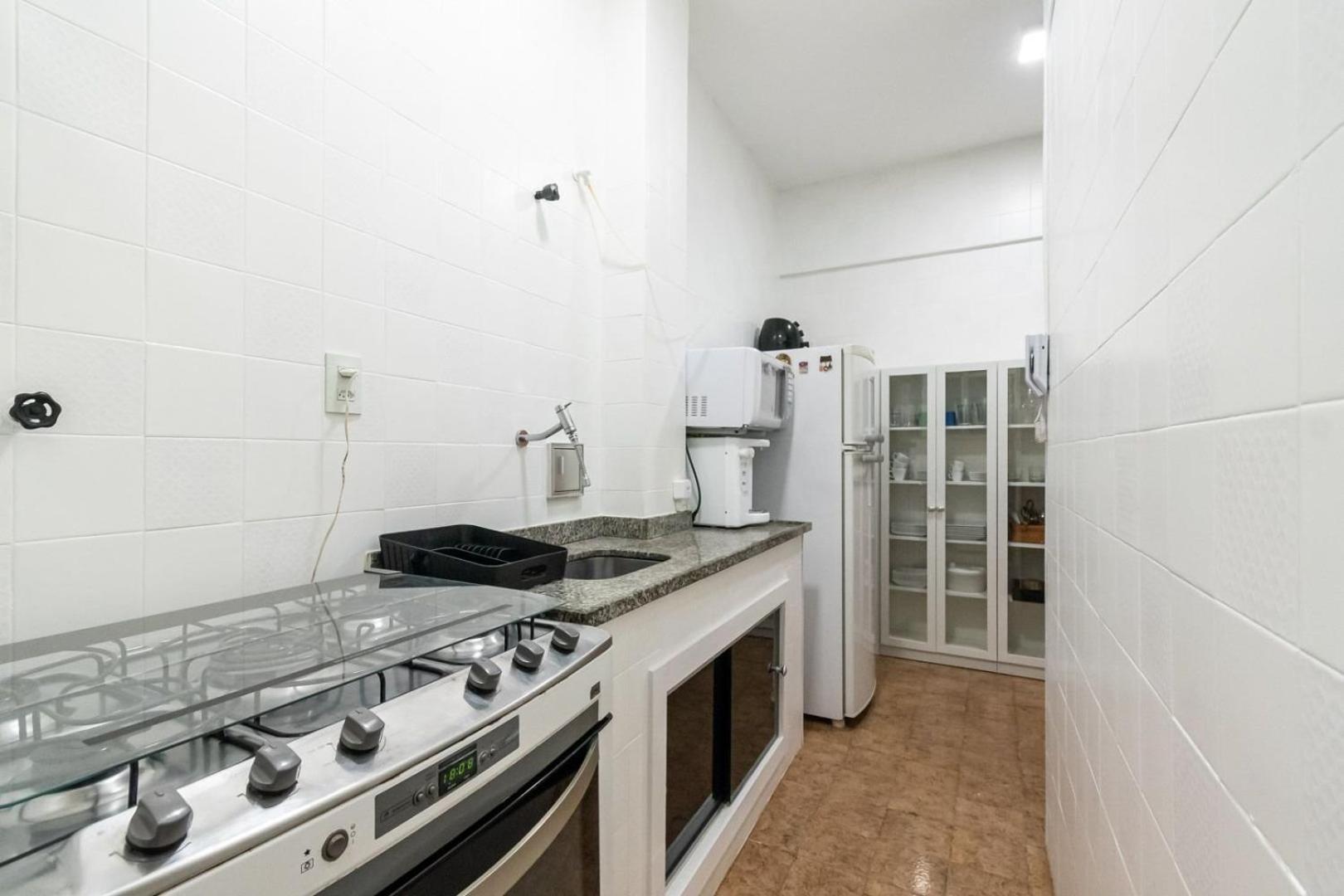 Omar do Rio - BT 207 Moderno 2 Quartos com Garagem, Internet 240mbps, Smart TV com WorkStation, 05 minutos andando da Praia de Ipanema e do Metrô Rio de Janeiro Exterior foto