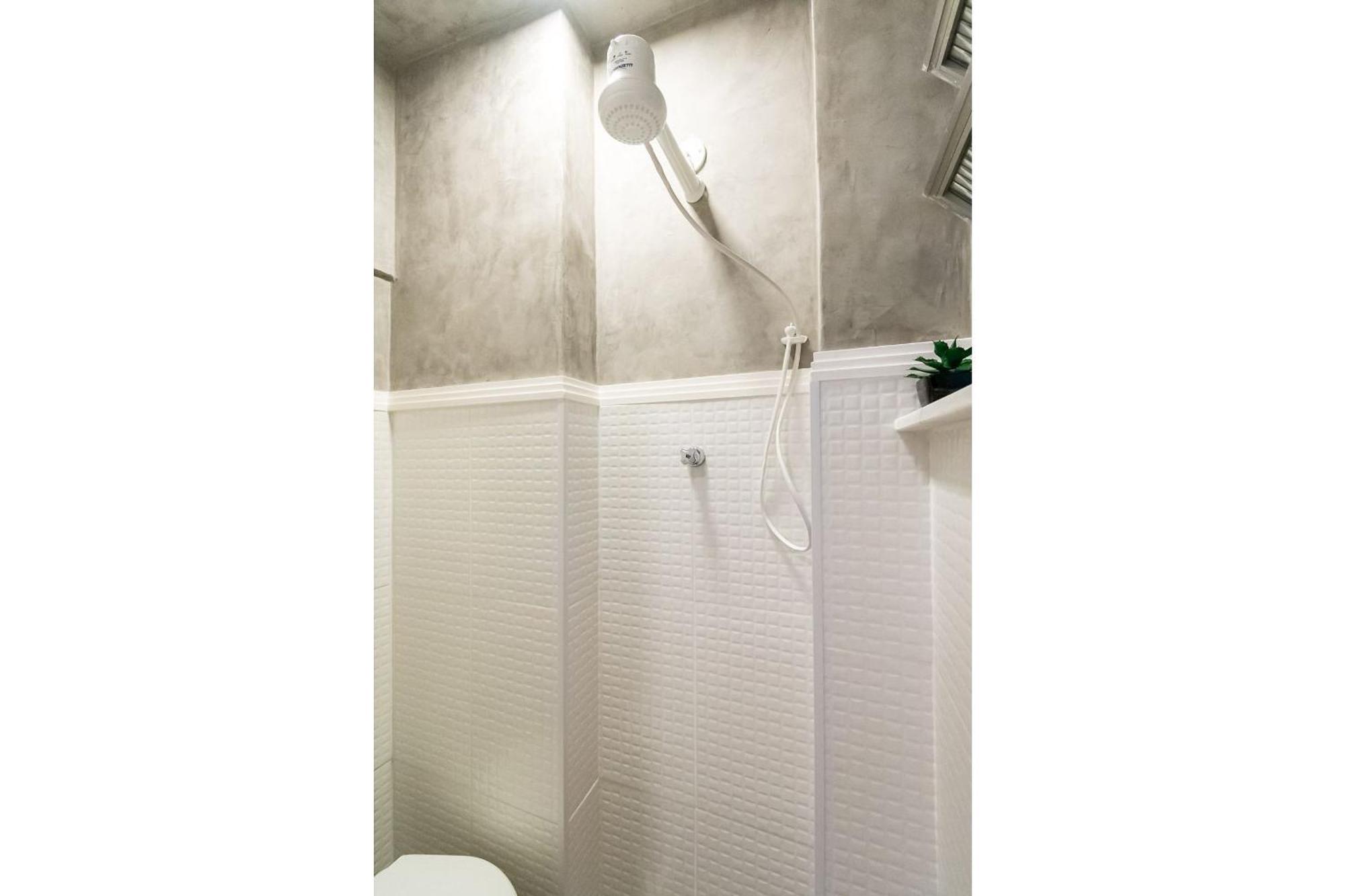 Omar do Rio - BT 207 Moderno 2 Quartos com Garagem, Internet 240mbps, Smart TV com WorkStation, 05 minutos andando da Praia de Ipanema e do Metrô Rio de Janeiro Exterior foto